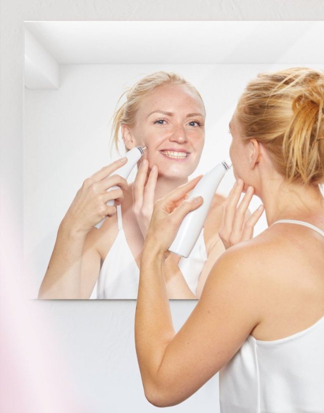 Odstraňovač černých teček Lanaform Limpia