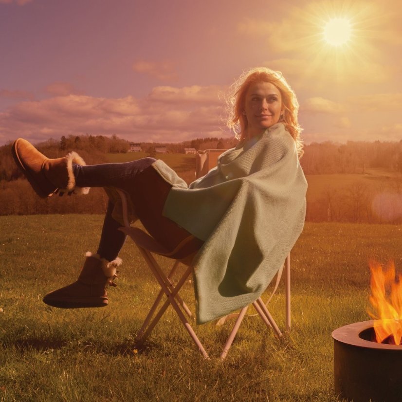 Vyhřívané pončo Lanaform Heat Wrap